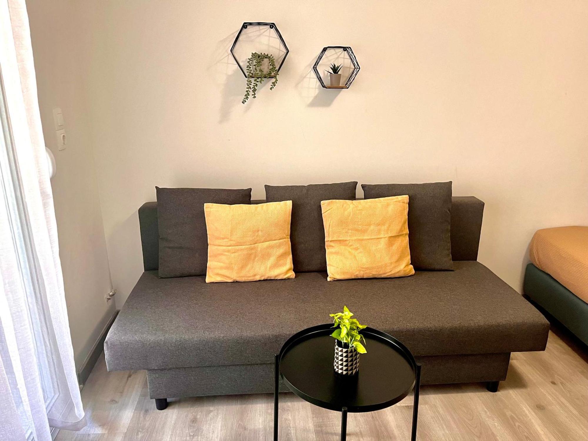 Apartment Elvita 4 *