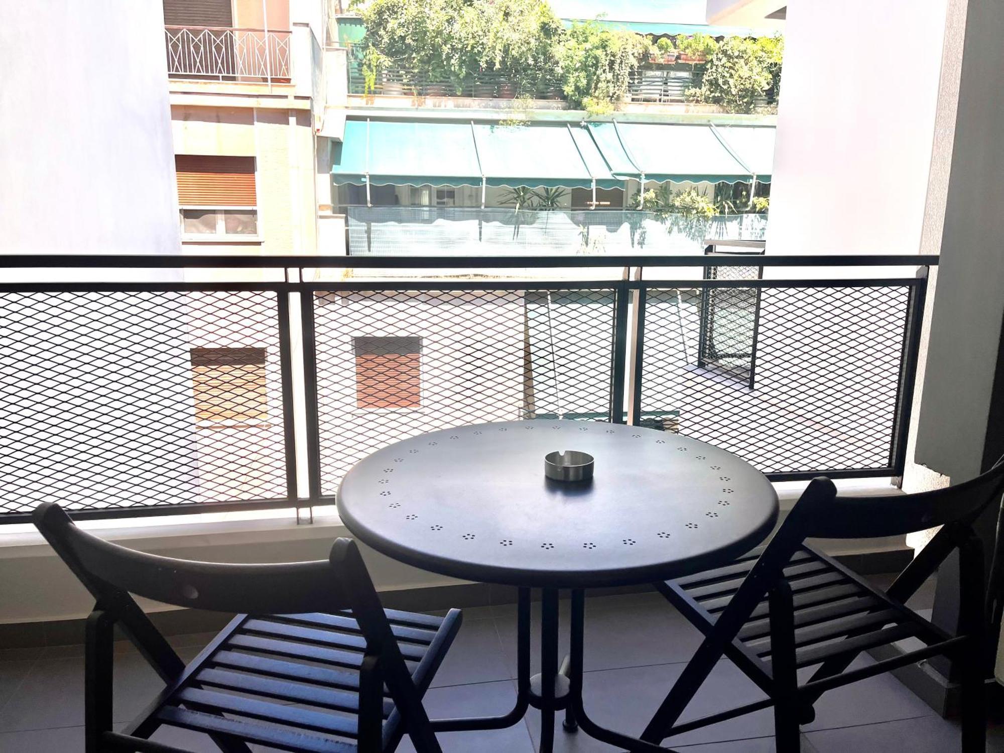 Elvita 4 Apartment