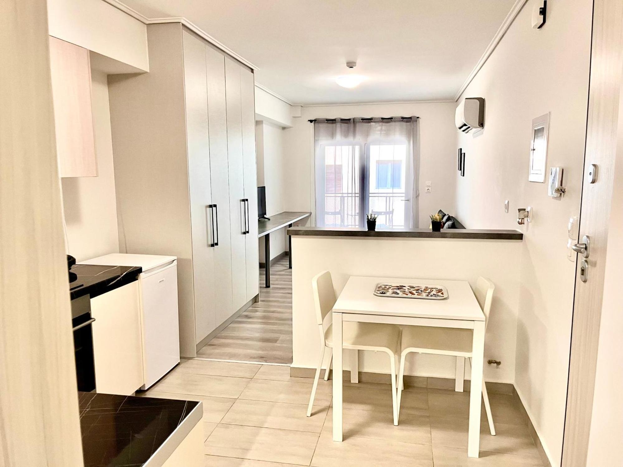 Apartment Elvita 4 *
