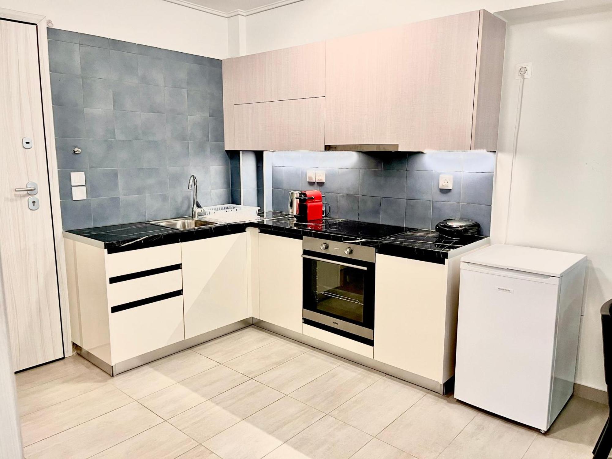 Elvita 4 Apartment Athens