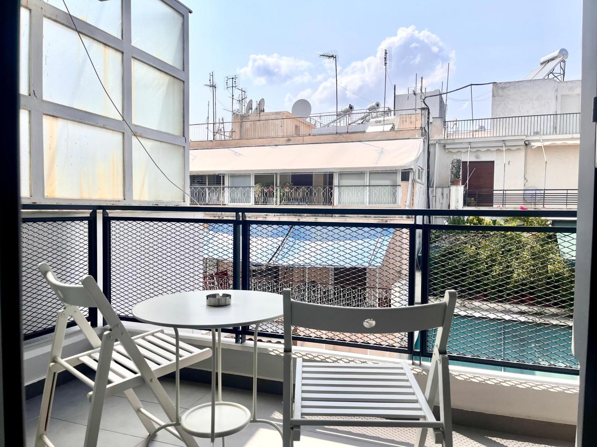 Elvita 4 * Athens